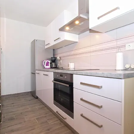 Fuer 6 Personen Ca 75 Qm In Fazana, Istrien Istrische Riviera