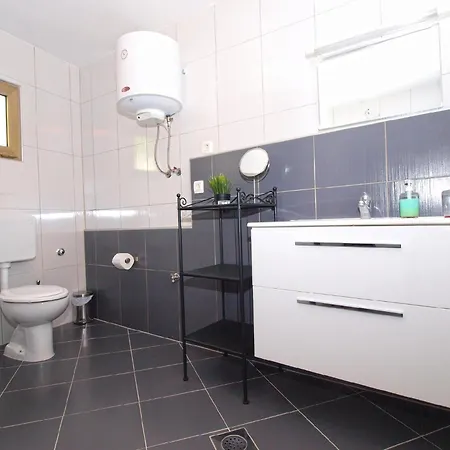 Fuer 6 Personen Ca 75 Qm In Fazana, Istrien Istrische Riviera Apartment Fazana