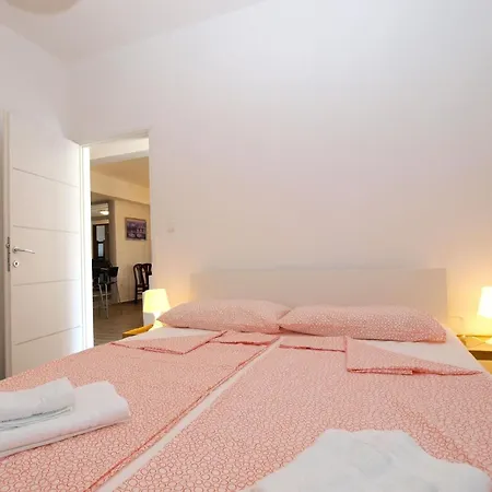 Fuer 6 Personen Ca 75 Qm In Fazana, Istrien Istrische Riviera Apartment Fazana